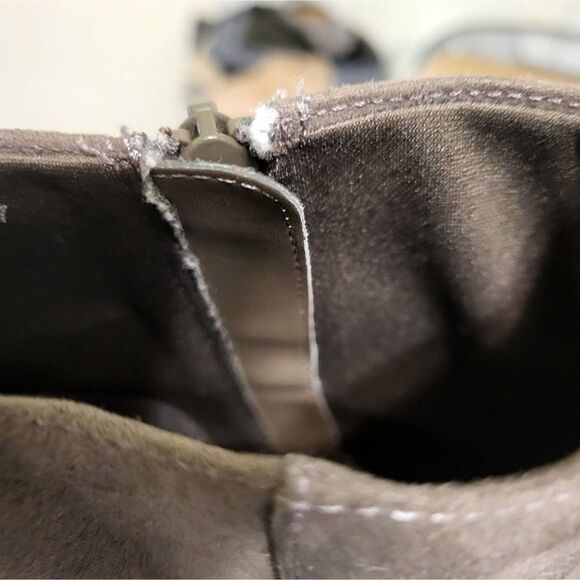 GAP Brown Suede Women's Chelsea Bootie Zipper Ankle, Size 8 - Picture 8 of 10